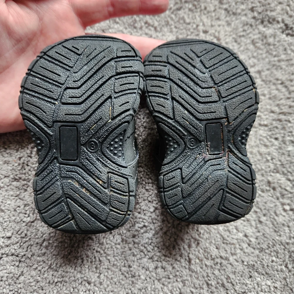 Jumping Beans baby hiking sandals, size 3